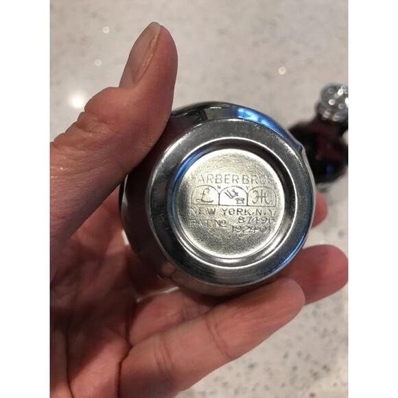 Cambridge Farber Amethyst Purple Chrome Salt Pepper Shaker Art Deco Era Elegant - Picture 3 of 6